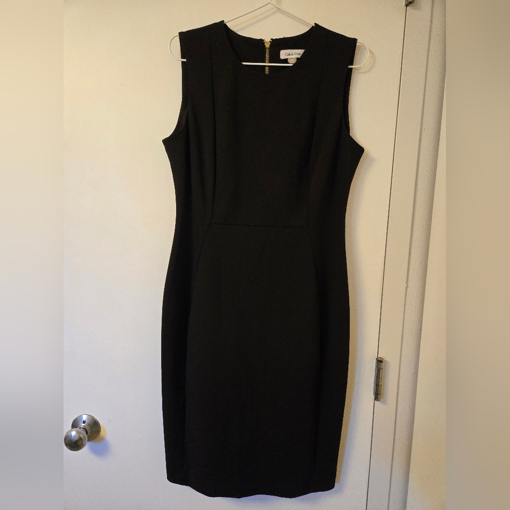EUC Calvin Klein Black Sleeveless Dress With‎ Gold Exposed Back Zipper
